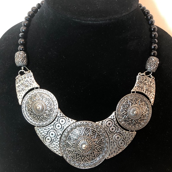 Jewelry - Heavy Silver Bib Necklace
